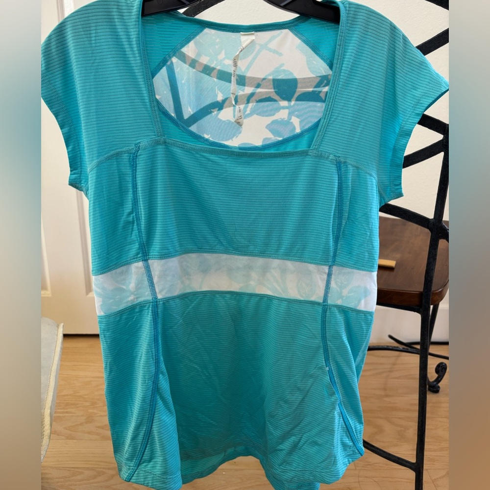 Lululemon Teal Short-Sleeve Active Tee